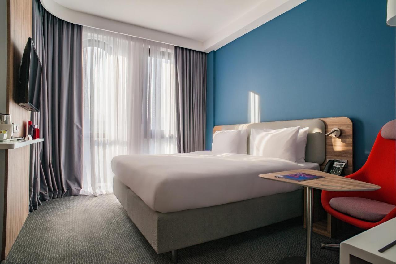 Holiday Inn Express Tbilisi Avlabari By Ihg Εξωτερικό φωτογραφία