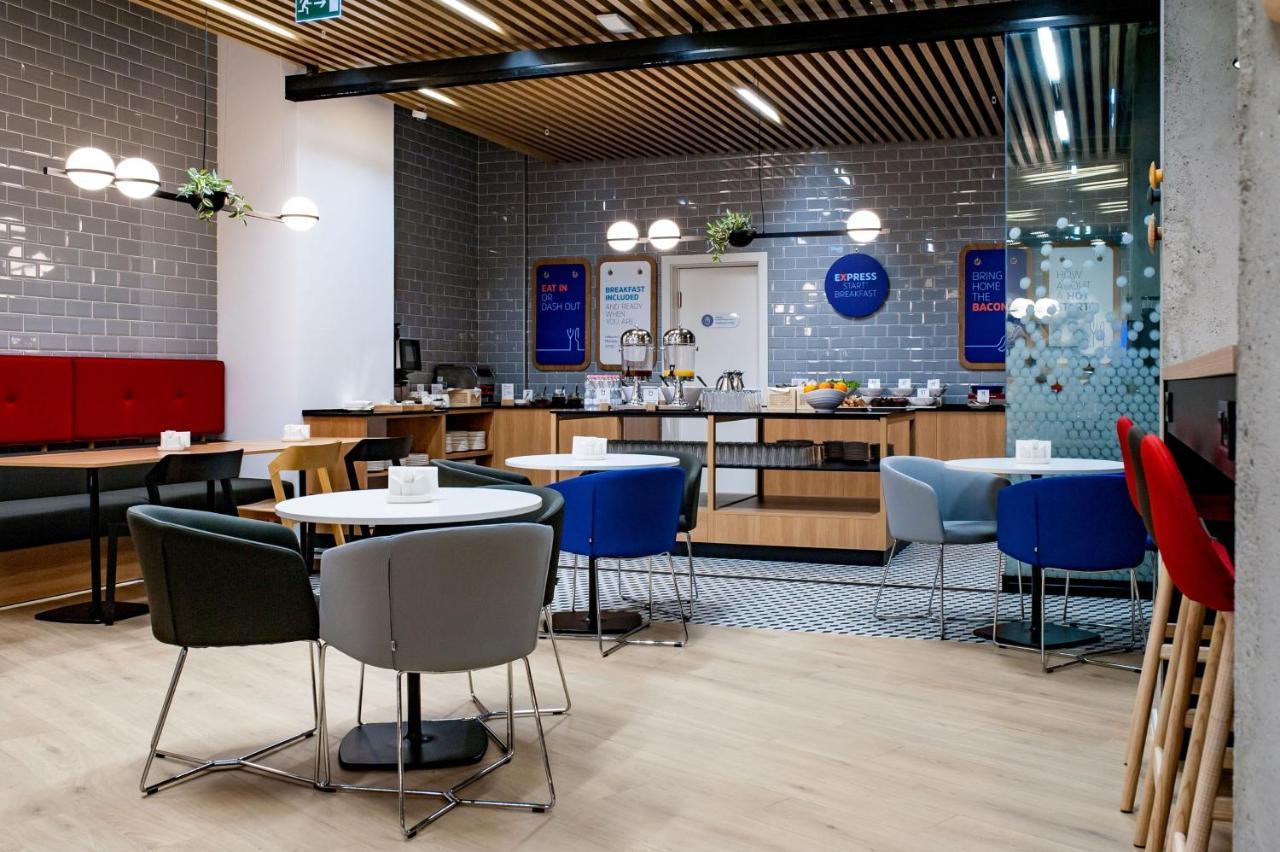 Holiday Inn Express Tbilisi Avlabari By Ihg Εξωτερικό φωτογραφία