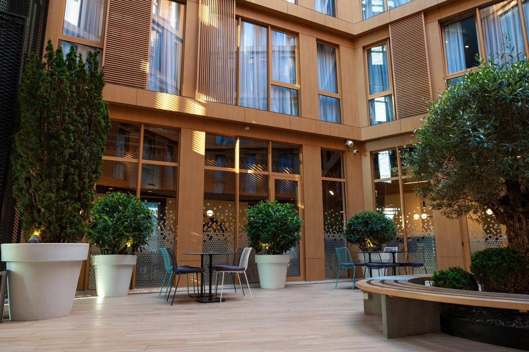 Holiday Inn Express Tbilisi Avlabari By Ihg Εξωτερικό φωτογραφία