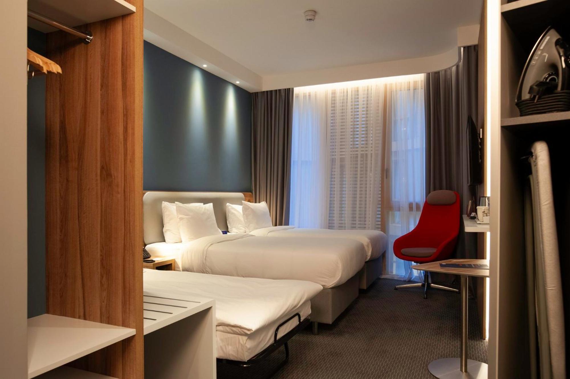 Holiday Inn Express Tbilisi Avlabari By Ihg Εξωτερικό φωτογραφία